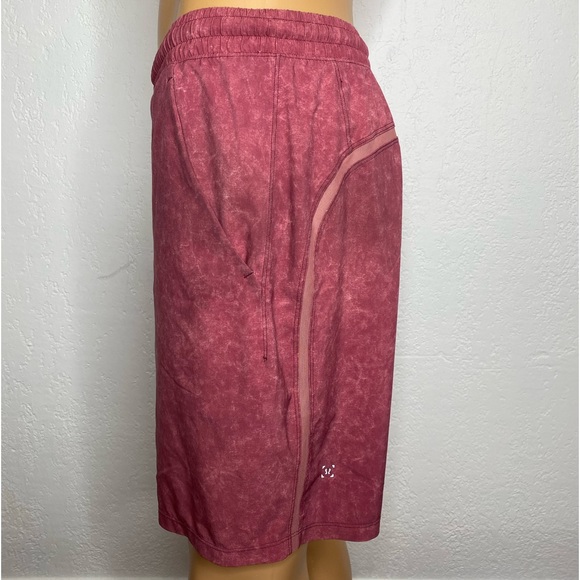 Lululemon WGVP Plum Pace Breaker Shorts 9" Lined Men's Size M - Picture 4 of 11